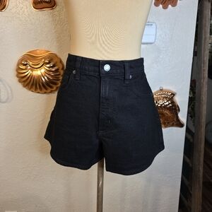 Universal Threads 90s Cutoff Black Denim Shorts